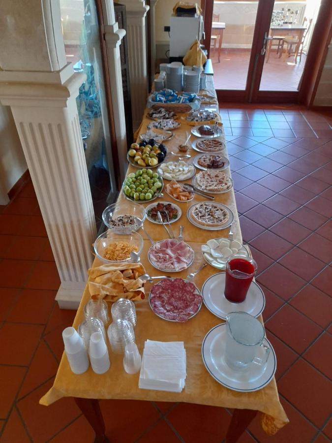 Tenuta Don Monaco - Agriturismo 圣凯撒利亚温泉 外观 照片